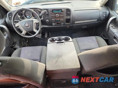 Zdjęcie 8 z 12 samochodu: 2012 GMC SIERRA K1500 SLE VIN:1GTR2VE76CZ180931 - miniatura