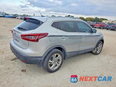 Trzecie zdjęcie samochodu z tyłu: 2021 NISSAN ROGUE SPORT SV VIN:JN1BJ1BV2MW568907 - miniatura