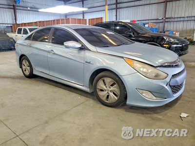 Czwarte zdjęcie samochodu z boku: 2014 HYUNDAI SONATA HYBRID VIN:KMHEC4A42EA110213 - miniatura