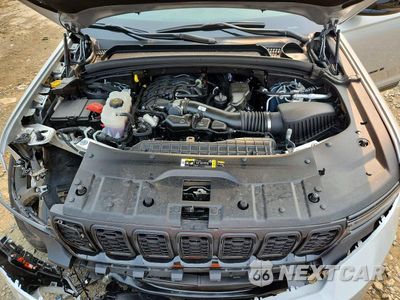 Zdjęcie 12 z 13 samochodu: 2025 JEEP GRAND CHEROKEE LIMITED VIN:1C4RJHBG8S8802023 - miniatura
