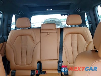 Zdjęcie 10 z 13 samochodu: 2022 BMW X7 M50I VIN:5UXCX6C04N9J84321 - miniatura