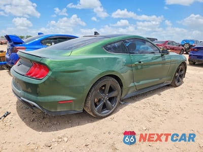 Trzecie zdjęcie samochodu z tyłu: 2022 FORD MUSTANG VIN:1FA6P8TH2N5146552 - miniatura