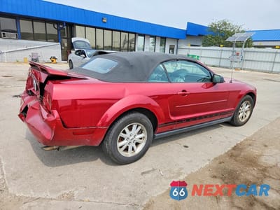 Trzecie zdjęcie samochodu z tyłu: 2006 FORD MUSTANG V6 CONVERTIBLE VIN:1ZVFT84N065224819 - miniatura