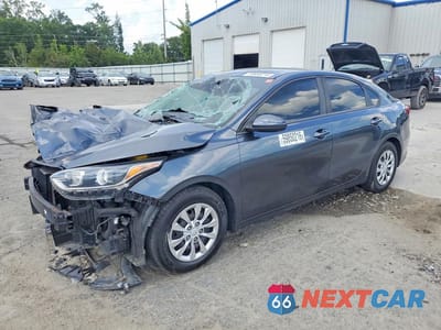 2019 KIA FORTE FE 3KPF24AD8KE077061 - główne zdjęcie licytacji z USA - miniatura