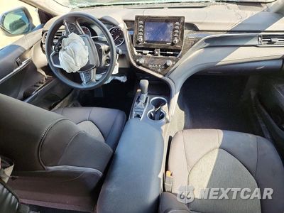 Zdjęcie 8 z 12 samochodu: 2022 TOYOTA CAMRY LE VIN:4T1C11BK2NU052370 - miniatura