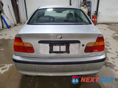 Zdjęcie 6 z 12 samochodu: 2003 BMW 325 XI VIN:WBAEU334X3PF59450 - miniatura