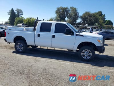 Czwarte zdjęcie samochodu z boku: 2015 FORD F250 SUPER DUTY VIN:1FT7W2B68FEB97411 - miniatura