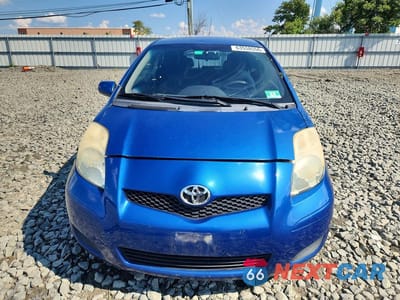 Piąte zdjęcie samochodu w środku: 2009 TOYOTA YARIS VIN:JTDJT903695277231 - miniatura