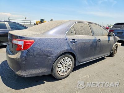 Trzecie zdjęcie samochodu z tyłu: 2014 TOYOTA CAMRY LE VIN:4T4BF1FK1ER373944 - miniatura