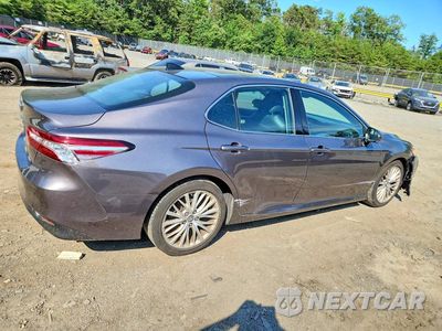 Trzecie zdjęcie samochodu z tyłu: 2019 TOYOTA CAMRY XLE VIN:4T1B11HK6KU163468 - miniatura