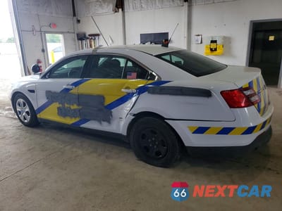 Drugie zdjęcie samochodu z przodu: 2019 FORD TAURUS POLICE INTERCEPTOR VIN:1FAHP2MK6KG101825 - miniatura