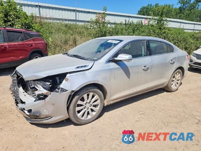 2014 BUICK LACROSSE 1G4GB5GR4EF210160 - główne zdjęcie licytacji z USA - miniatura