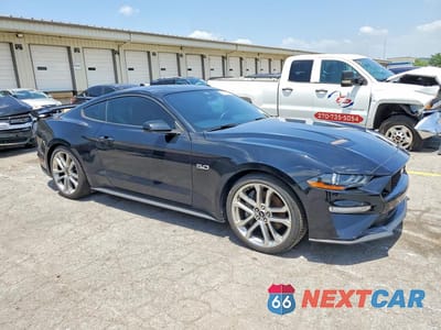 Czwarte zdjęcie samochodu z boku: 2021 FORD MUSTANG GT VIN:1FA6P8CF4M5110777 - miniatura