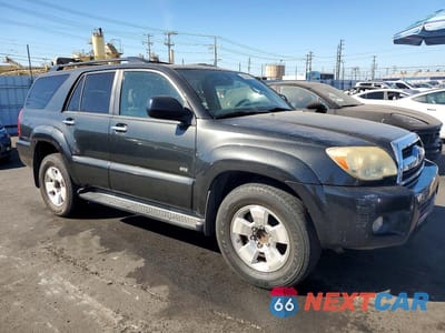 Czwarte zdjęcie samochodu z boku: 2008 TOYOTA 4RUNNER SR5 VIN:JTEZU14R38K021155 - miniatura