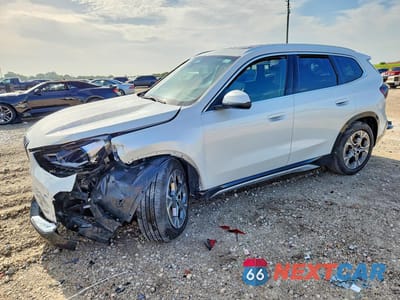 2026 BMW X1 XDRIVE28I WBX73EF06T5710363 - główne zdjęcie licytacji z USA - miniatura
