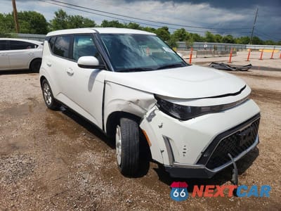Czwarte zdjęcie samochodu z boku: 2025 KIA SOUL LX VIN:KNDJ23AU1S7922434 - miniatura