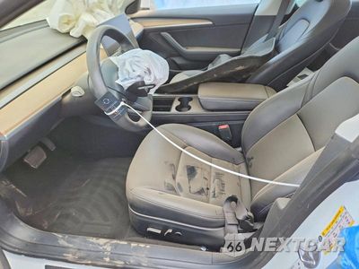 Zdjęcie 7 z 12 samochodu: 2023 TESLA MODEL 3 VIN:5YJ3E1EAXPF568421 - miniatura