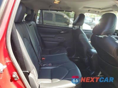 Zdjęcie 11 z 14 samochodu: 2020 TOYOTA HIGHLANDER XLE VIN:5TDHZRBH7LS520634 - miniatura