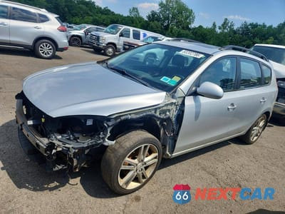 2010 HYUNDAI ELANTRA TOURING SE KMHDC8AE1AU077497 - główne zdjęcie licytacji z USA - miniatura