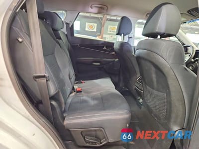 Zdjęcie 11 z 13 samochodu: 2019 KIA SORENTO LX V6 VIN:5XYPGDA53KG448743 - miniatura