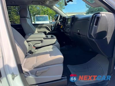 Zdjęcie 9 z 12 samochodu: 2017 GMC SIERRA K1500 VIN:1GTV2LEC3HZ274627 - miniatura