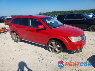 Czwarte zdjęcie samochodu z boku: 2017 DODGE JOURNEY CROSSROAD VIN:3C4PDCGG0HT501055 - miniatura