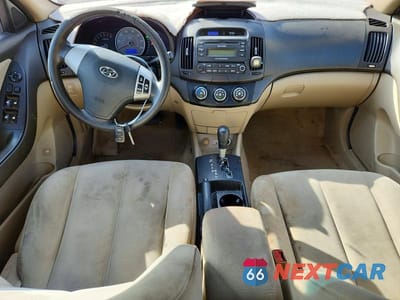Zdjęcie 8 z 12 samochodu: 2007 HYUNDAI ELANTRA GLS VIN:KMHDU46D57U124559 - miniatura