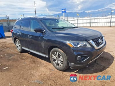 Czwarte zdjęcie samochodu z boku: 2020 NISSAN PATHFINDER SL VIN:5N1DR2CN0LC612465 - miniatura
