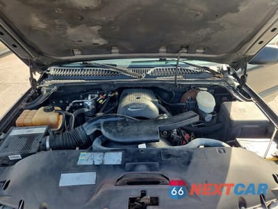 Zdjęcie 12 z 13 samochodu: 2003 CHEVROLET SUBURBAN C1500 VIN:3GNEC16Z03G213255 - miniatura