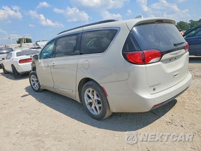 Drugie zdjęcie samochodu z przodu: 2017 CHRYSLER PACIFICA TOURING L VIN:2C4RC1BG9HR656794 - miniatura