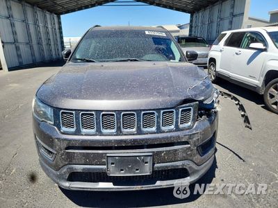 Piąte zdjęcie samochodu w środku: 2019 JEEP COMPASS SPORT VIN:3C4NJCAB7KT614702 - miniatura