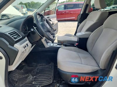 Zdjęcie 7 z 13 samochodu: 2017 SUBARU FORESTER 2.5I PREMIUM VIN:JF2SJAEC6HH448028 - miniatura
