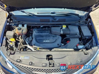 Zdjęcie 12 z 14 samochodu: 2018 CHRYSLER PACIFICA TOURING L VIN:2C4RC1BG5JR197818 - miniatura