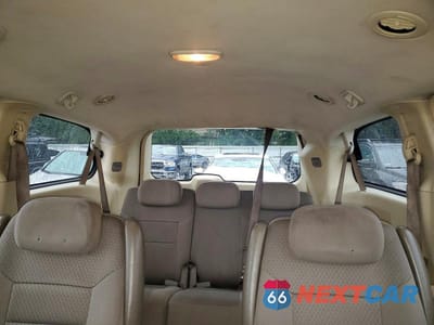 Zdjęcie 10 z 13 samochodu: 2010 CHRYSLER TOWN & COUNTRY LX VIN:2A4RR2D13AR428819 - miniatura