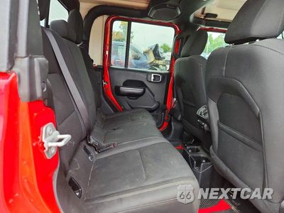 Zdjęcie 10 z 12 samochodu: 2020 JEEP GLADIATOR SPORT VIN:1C6HJTAG1LL142784 - miniatura