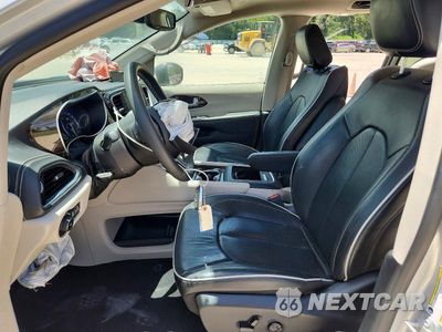 Zdjęcie 7 z 13 samochodu: 2024 CHRYSLER PACIFICA LIMITED VIN:2C4RC1GG9RR128165 - miniatura
