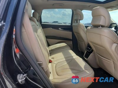 Zdjęcie 10 z 12 samochodu: 2016 LINCOLN MKX RESERVE VIN:2LMTJ6LR3GBL84596 - miniatura