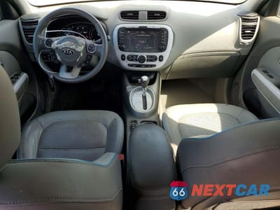 Zdjęcie 8 z 13 samochodu: 2018 KIA SOUL EV EV-E VIN:KNDJX3AE7J7032271 - miniatura