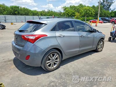 Trzecie zdjęcie samochodu z tyłu: 2017 HYUNDAI ELANTRA GT BASE VIN:KMHD35LH2HU383124 - miniatura
