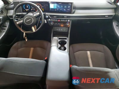 Zdjęcie 8 z 13 samochodu: 2024 HYUNDAI SONATA HYBRID SEL VIN:KMHL34JJ6RA097159 - miniatura