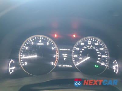 Zdjęcie 9 z 12 samochodu: 2014 LEXUS ES 350 VIN:JTHBK1GG8E2138942 - miniatura