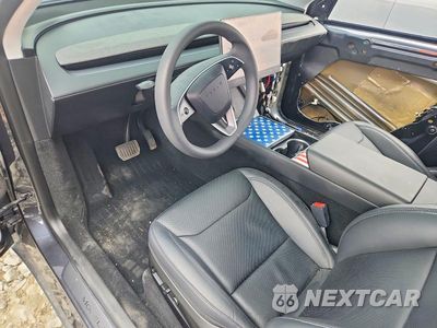 Zdjęcie 8 z 12 samochodu: 2026 TESLA MODEL Y VIN:7SAYGDEE4TA385708 - miniatura