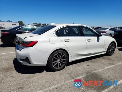 Trzecie zdjęcie samochodu z tyłu: 2019 BMW 330I VIN:WBA5R1C57KAJ99390 - miniatura