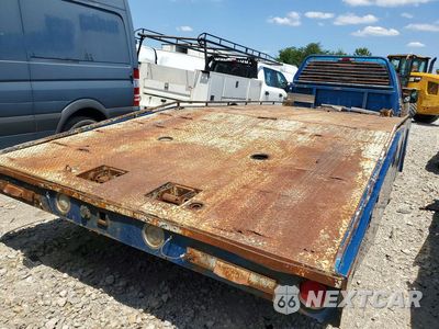 Trzecie zdjęcie samochodu z tyłu: 1999 FORD F350 SUPER DUTY VIN:1FDWW36S7XEA52284 - miniatura