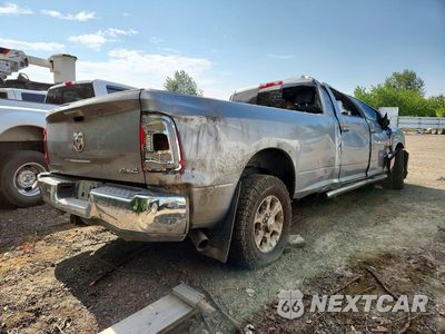 Trzecie zdjęcie samochodu z tyłu: 2022 RAM 3500 BIG HORN/LONE STAR VIN:3C63R3HL7NG175651 - miniatura
