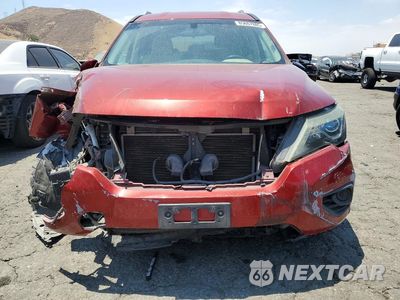 Piąte zdjęcie samochodu w środku: 2017 NISSAN PATHFINDER S VIN:5N1DR2MN4HC693332 - miniatura
