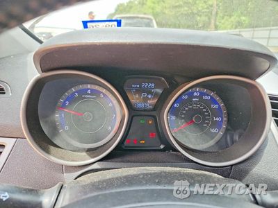 Zdjęcie 9 z 13 samochodu: 2015 HYUNDAI ELANTRA SE VIN:KMHDH4AEXFU280972 - miniatura