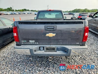 Zdjęcie 6 z 12 samochodu: 2010 CHEVROLET SILVERADO K1500 VIN:1GCPKPEAXAZ201484 - miniatura