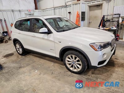 Czwarte zdjęcie samochodu z boku: 2016 BMW X3 XDRIVE28I VIN:5UXWX9C56G0D81222 - miniatura