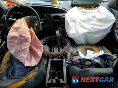 Zdjęcie 8 z 13 samochodu: 1998 PONTIAC GRAND PRIX GT VIN:1G2WP52K8WF341691 - miniatura